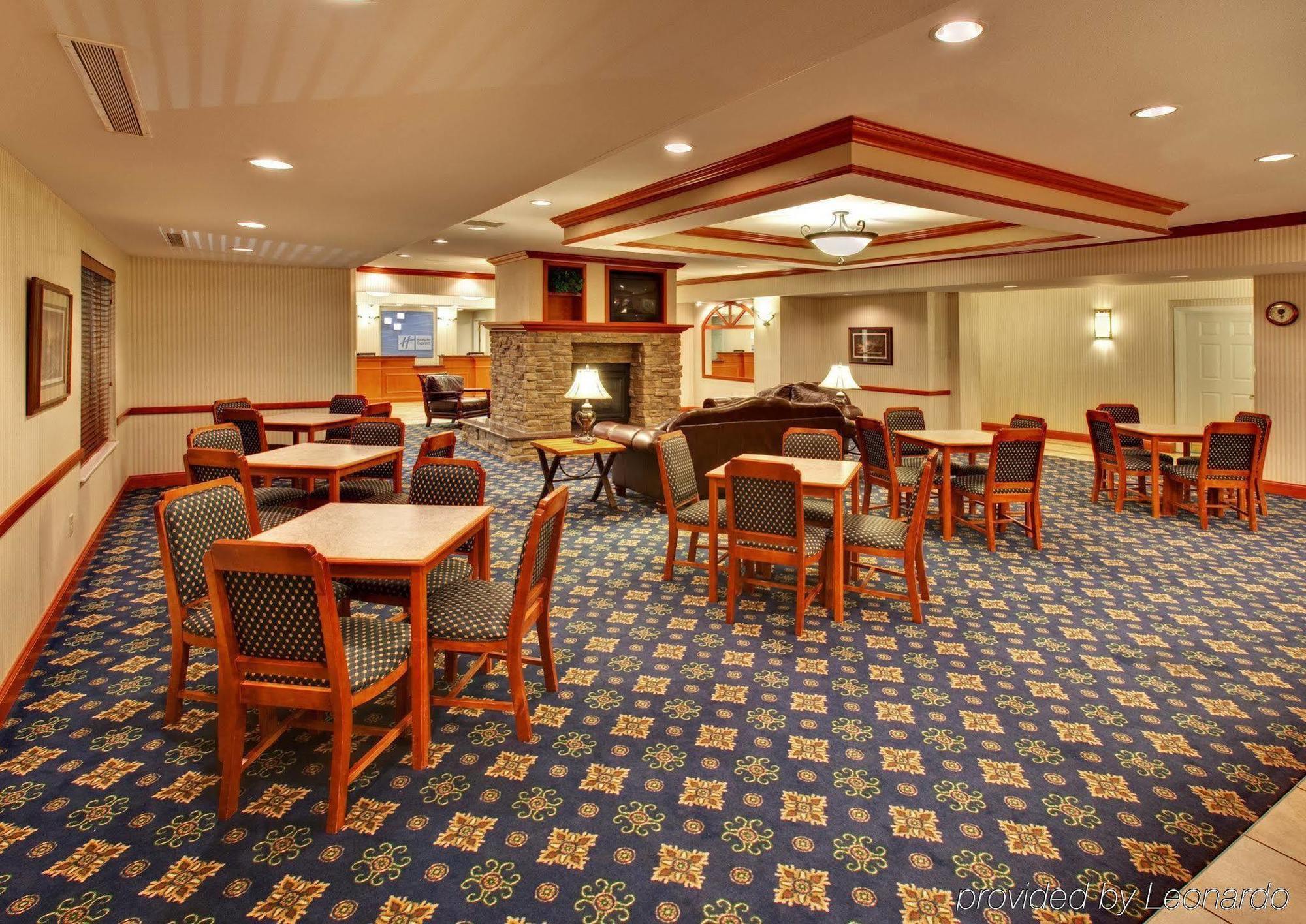 Holiday Inn Express & Suites Vermillion, An Ihg Hotel Restaurante foto